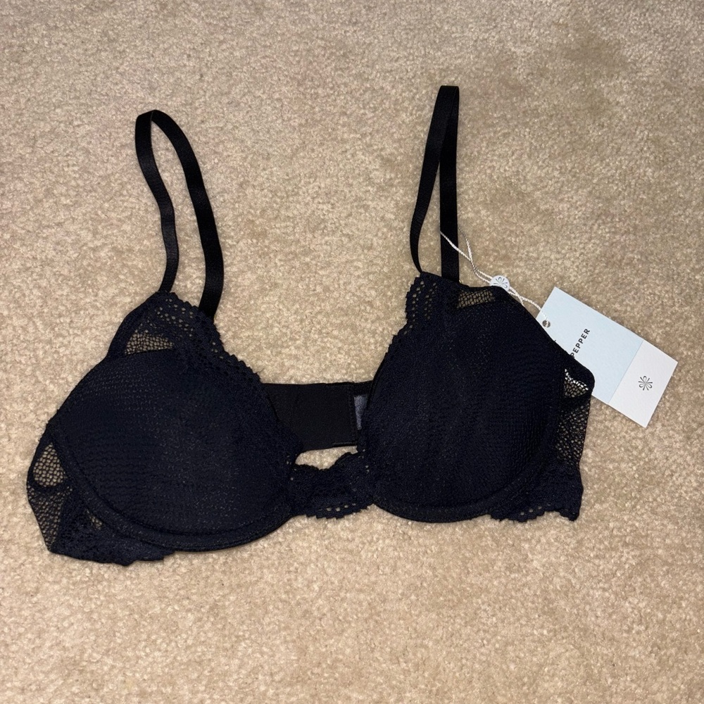 NWT Pepper bra 34A